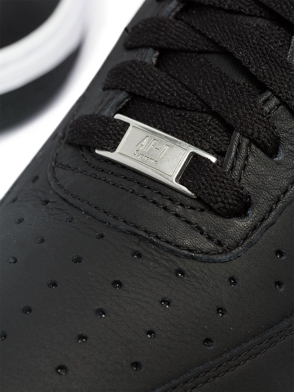 Nike x Supreme x Comme Des Garçons Air Force 1 Low