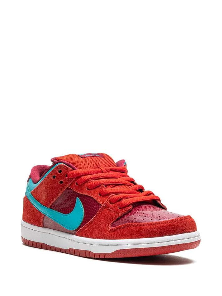 Nike Dunk Low Pro SB "Brickhouse/Turbo Green"