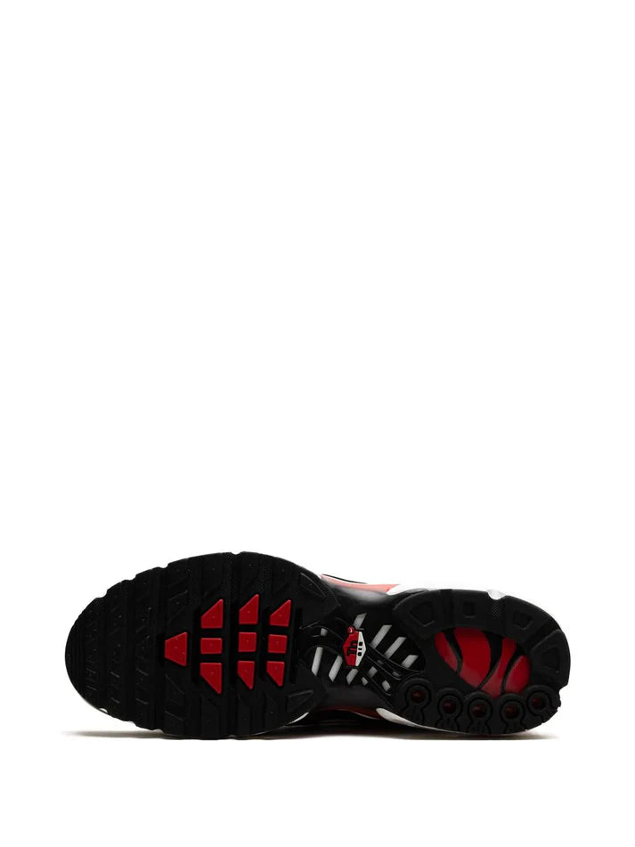 Nike Air Max Plus "Black/White/University Red"