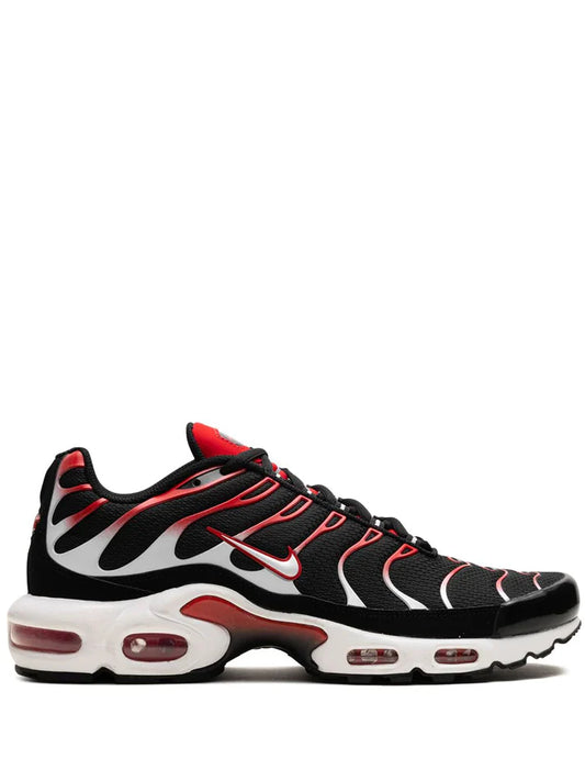 Nike Air Max Plus "Black/White/University Red"