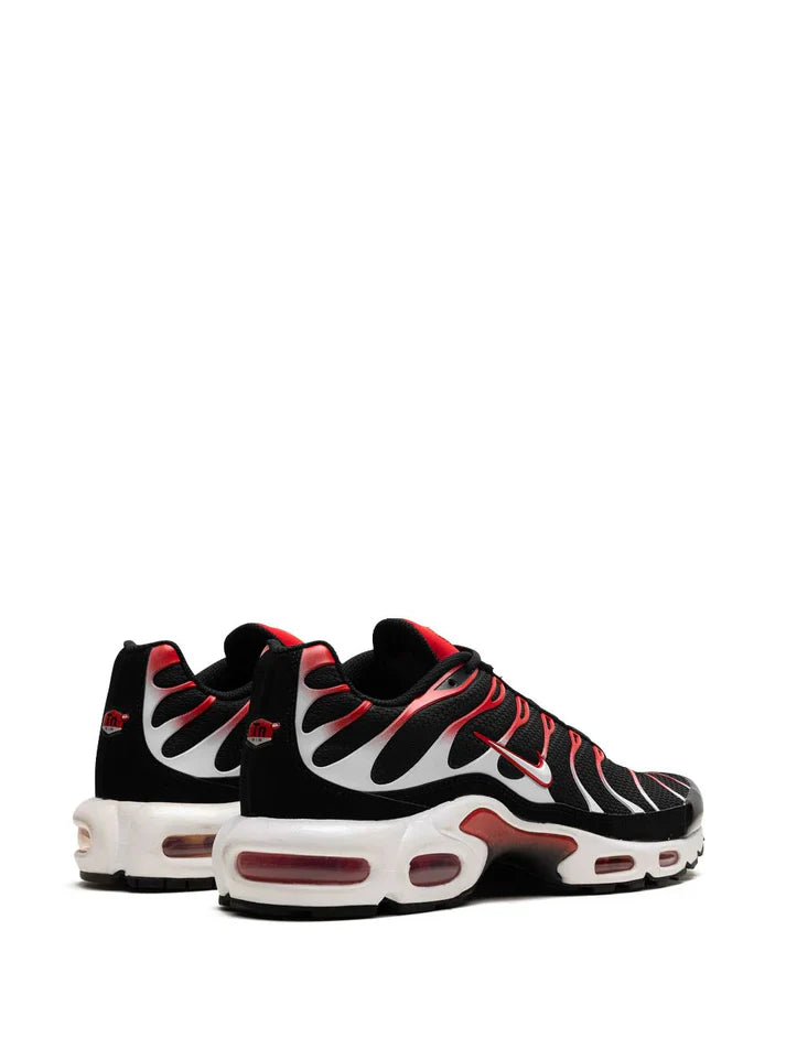 Nike Air Max Plus "Black/White/University Red"